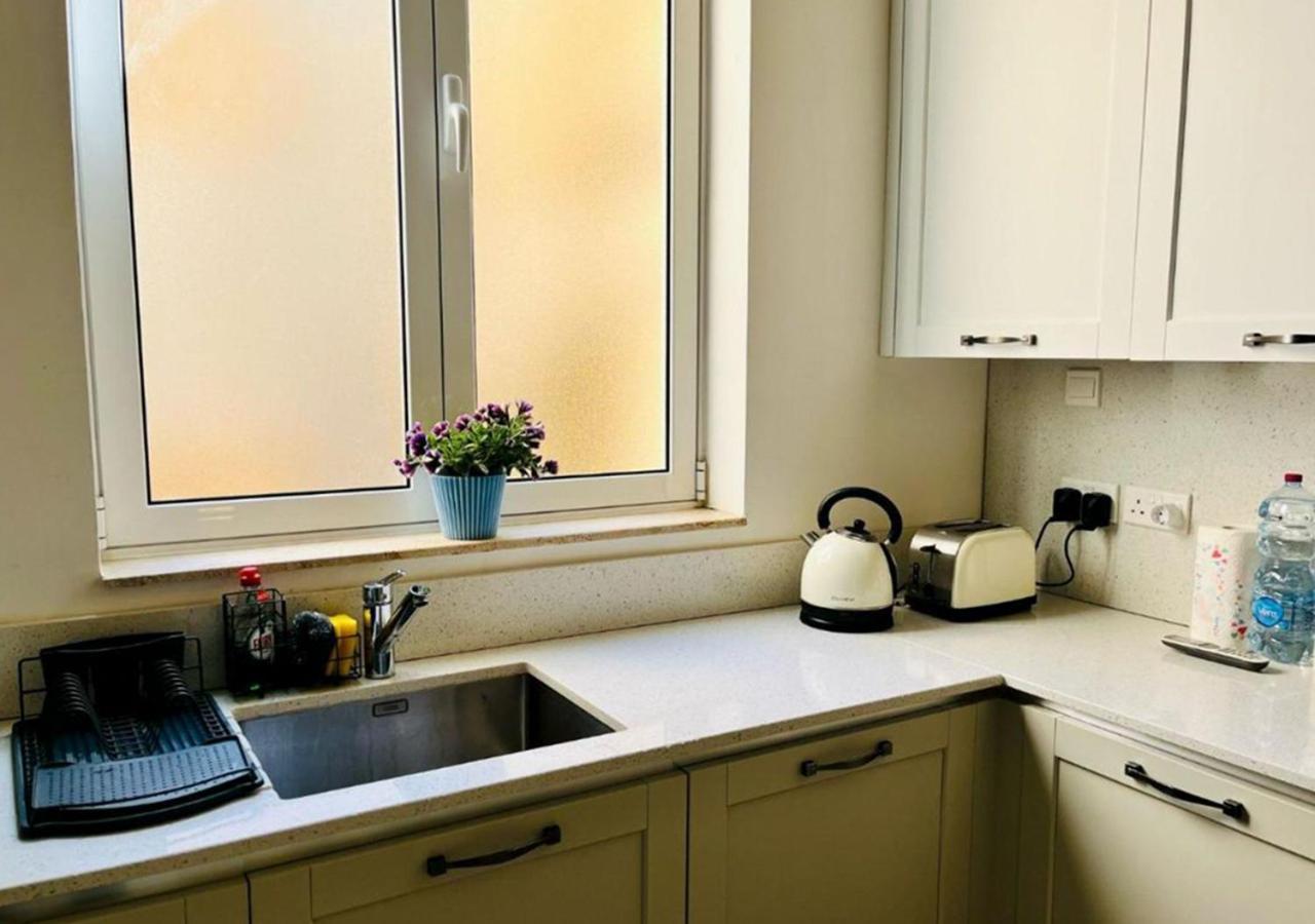 Deluxe One Bedroom Apartment 10 Meters From Valletta Center Extérieur photo